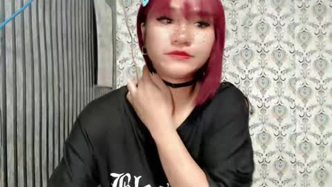 Snapshot of queen_elicktra chatting on 10.06.25 JOY online show from 10.06.25