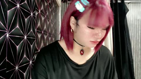 Snapshot of queen_elicktra chatting on 06.21.26 JOY online show from 06.21.26