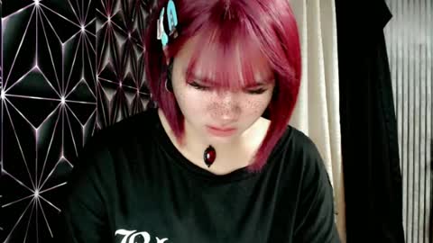Snapshot of queen_elicktra chatting on 07.06.26 JOY online show from 07.06.26