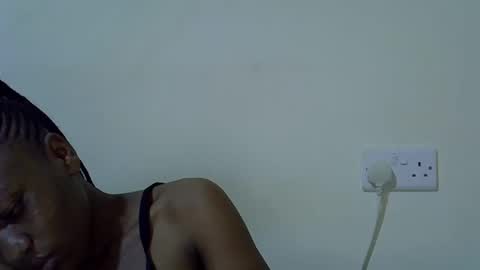 queen_fantacy online show from 02.24.26