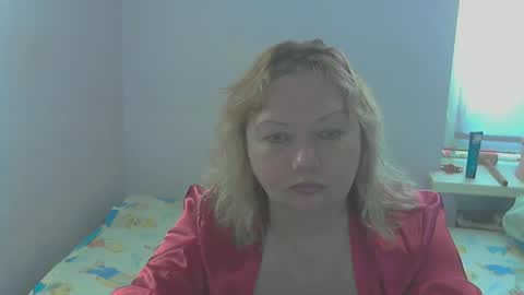 Snapshot of queen_jane8 chatting on 04.13.26 queen_jane8 online show from 04.13.26