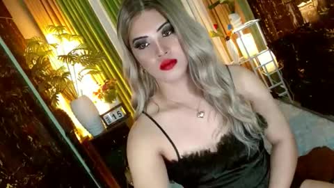 Kendal  online here from 6am-3pm philippine time online show from 03.14.26