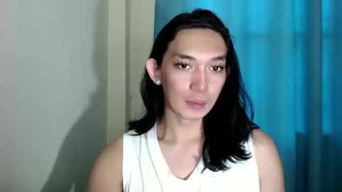 Snapshot of queen_lucifer chatting on 12.16.25 Queen Lucifer online show from 12.16.25