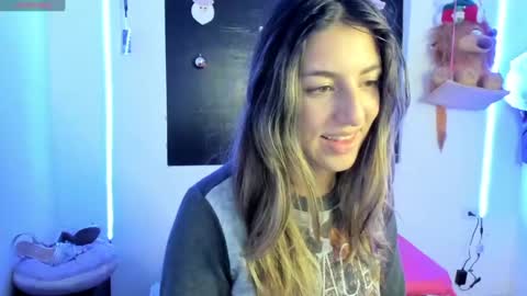 queen_natttyy online show from 01.03.25
