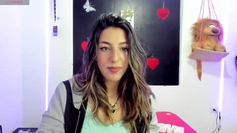 queen_natttyy online show from 01.10.25
