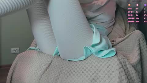 Snapshot of queen_nylon chatting on 02.05.26 Carly online show from 02.05.26