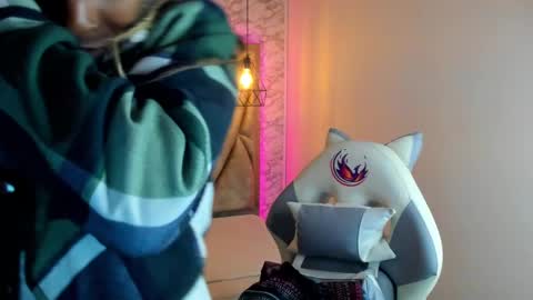   online show from 01.15.25