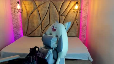   online show from 01.29.25