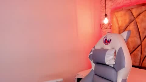   online show from 02.07.25