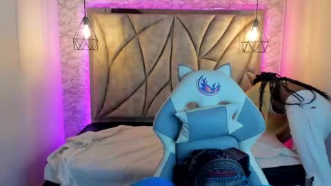   online show from 03.07.25