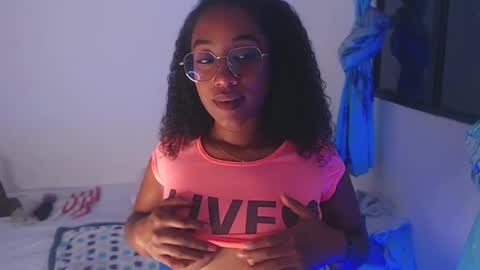 Ahlya  online show from 09.26.25