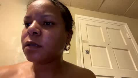 queencreolexo online show from 11.23.25