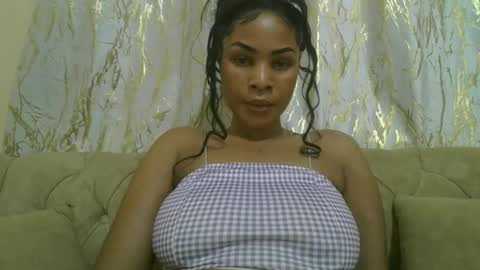 Snapshot of queendelicious1 chatting on 10.25.25 faithdoris online show from 10.25.25