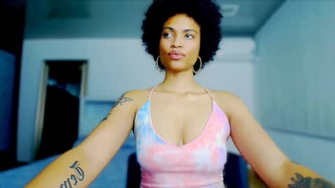 Sweet Goddess online show from 10.21.25