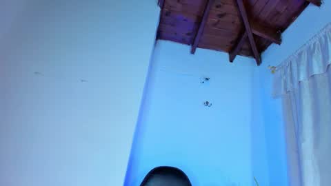 Queen online show from 02.02.26