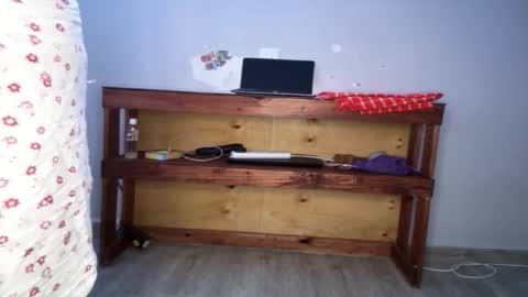 Snapshot of queenkiah chatting on 11.01.25 Nina online show from 11.01.25