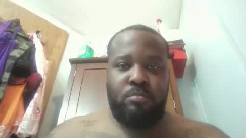 Queen N King Fun Night online show from 04.16.26