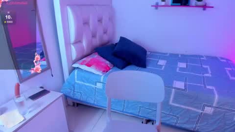 Andrea  online show from 09.13.25