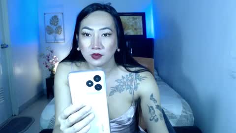 Snapshot of queenmistressts chatting on 01.03.25 QUEEN online show from 01.03.25