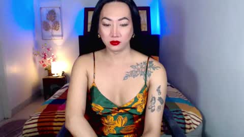 Snapshot of queenmistressts chatting on 03.04.25 QUEEN online show from 03.04.25