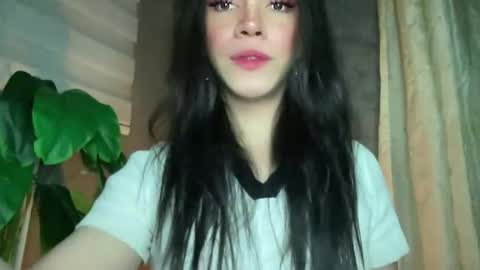 QUEEN online show from 09.20.25