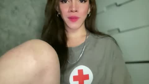 QUEEN online show from 12.20.25