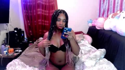 QueenOfHearts online show from 02.09.25