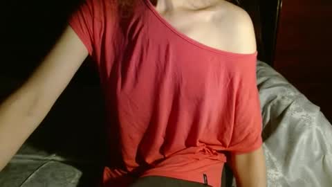 queenoftenderness online show from 01.14.25