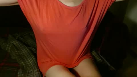 queenoftenderness online show from 02.10.25