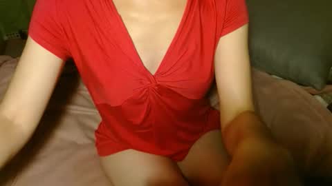 queenoftenderness online show from 09.28.25