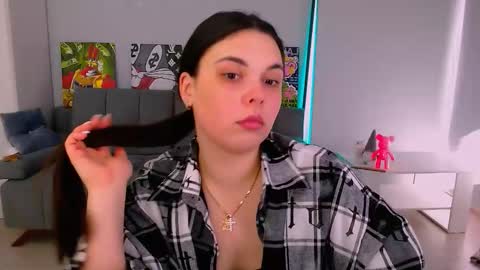 Snapshot of queenofthesense chatting on 02.18.26 Patricia online show from 02.18.26