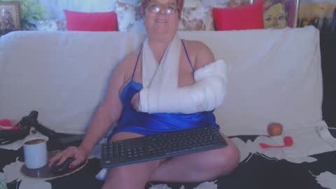 QueenPammy online show from 03.04.25