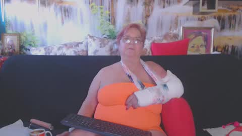 QueenPammy online show from 03.10.25