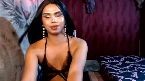 Snapshot of queenpinayebony_xx chatting on 06.27.26 queenpinayebony_xx online show from 06.27.26