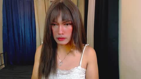 Sabrina online show from 02.14.25