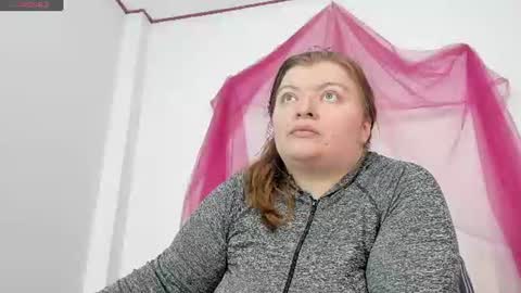 Snapshot of queensami7 chatting on 07.18.26 Samantha online show from 07.18.26