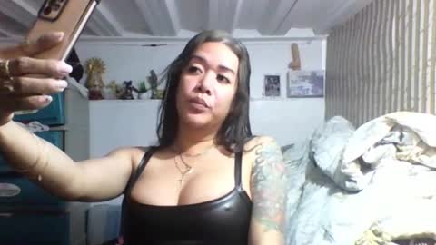 Snapshot of queenstefhanie chatting on 02.07.26 stephanie online show from 02.07.26