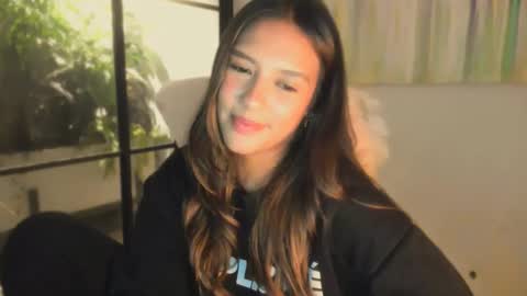 Val  -  online show from 02.02.26