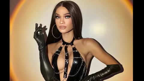 ValentinaMoone online show from 12.28.24