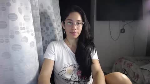 Paola online show from 12.21.24