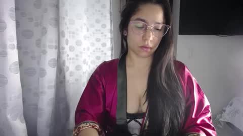 Paola online show from 11.19.25