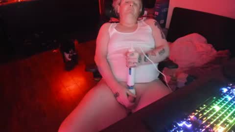 Liz Lezzistrata online show from 06.29.26