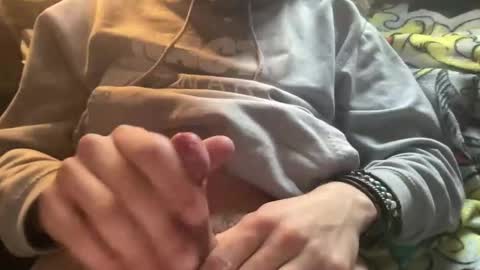 Snapshot of querdorlon chatting on 10.17.25 querdorlon online show from 10.17.25