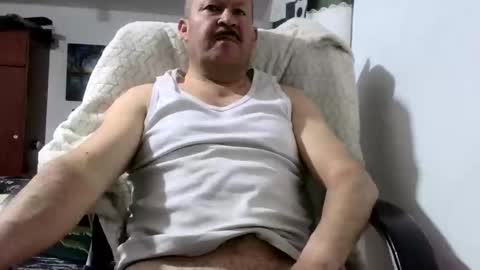 Snapshot of querubinrebelde chatting on 04.24.26 Don Ramon online show from 04.24.26
