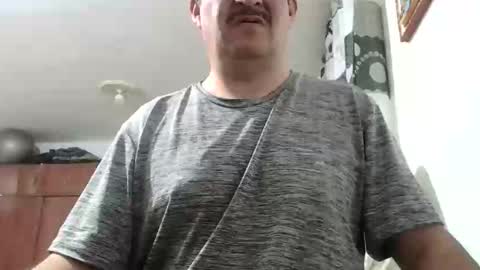 Snapshot of querubinrebelde chatting on 06.02.26 Don Ramon online show from 06.02.26