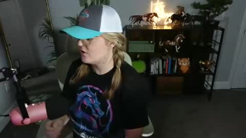 Bri online show from 11.04.25