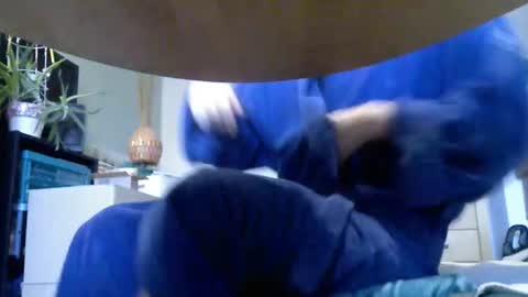 quetequeres online show from 01.08.26