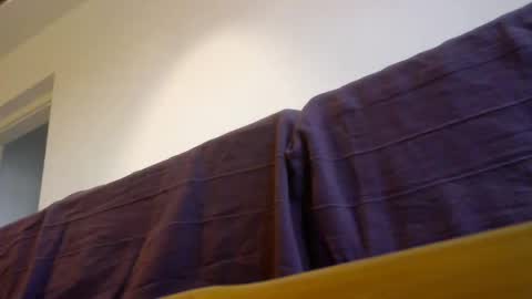 quetequeres online show from 04.03.26