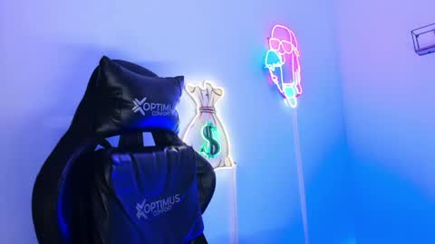 Snapshot of quetzal_coatl_ chatting on 04.06.26 quetzal_coatl_ online show from 04.06.26