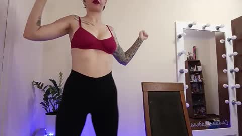 quiet_smile online show from 10.15.25